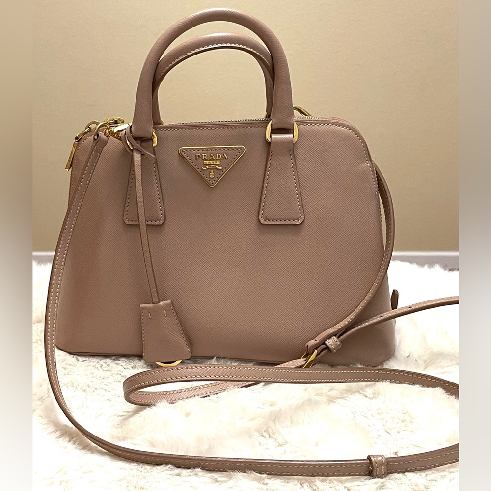 Sold  -   Crossbody / handbag
